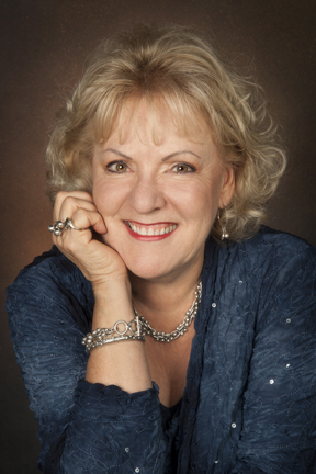 Lise_bleu_vertical_web.jpg